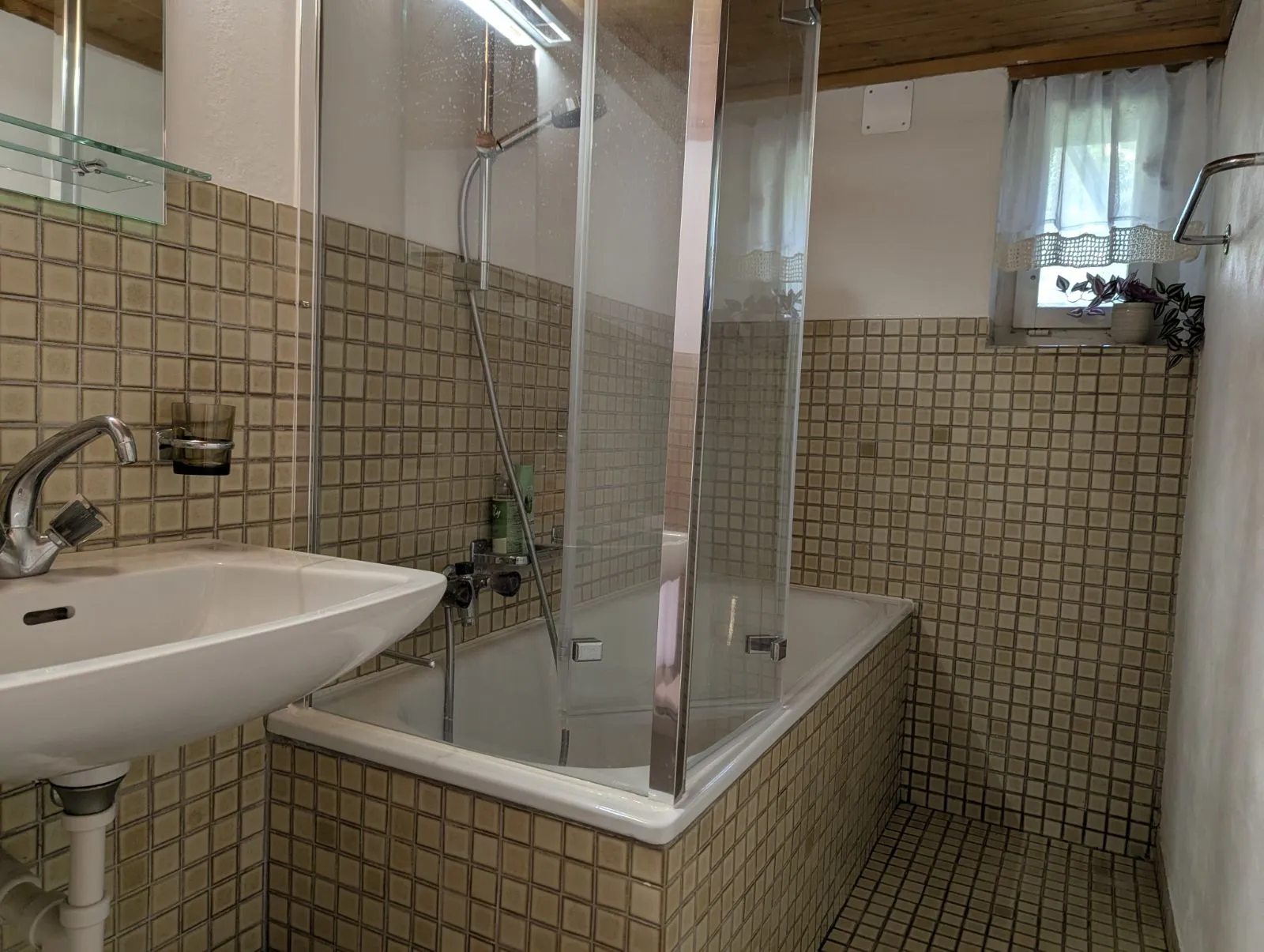 Apartment Ost Image 5