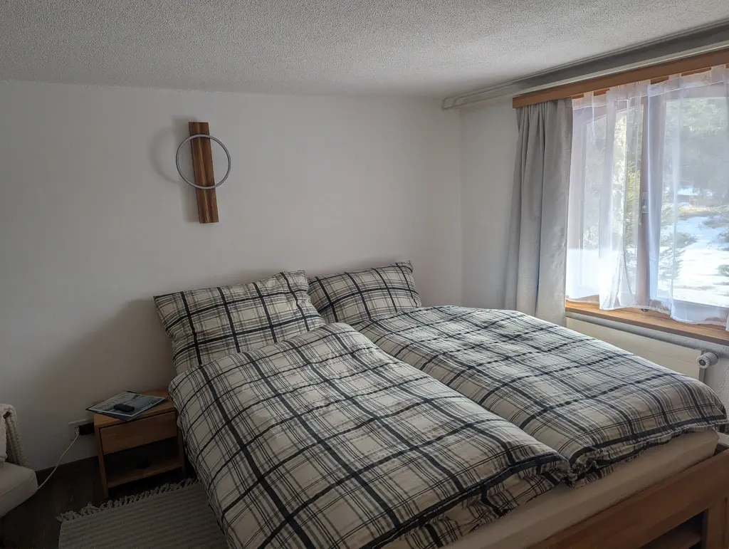 Apartment West Image 3